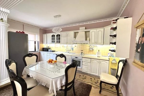 Luxury villas for sale in Tirana 3+1, Furnished