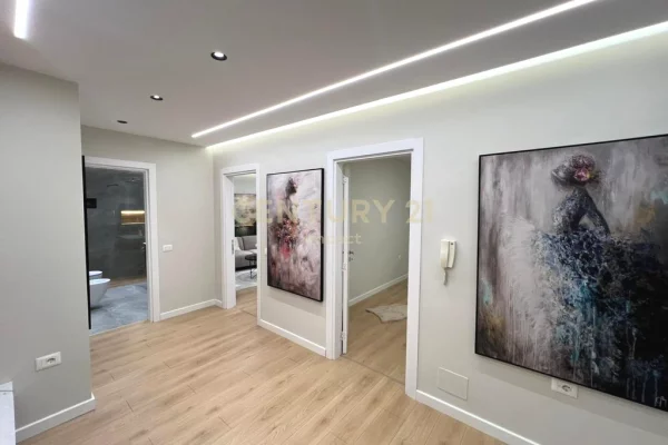 Apartment for sale in Tirana 2+1, Furnished
