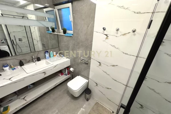 Apartment for sale in Tirana 3+1, Furnished