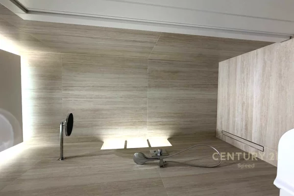 Appartamento in affitto a Tirana 2+1, Arredato