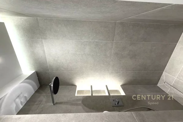 Appartamento in affitto a Tirana 2+1, Arredato