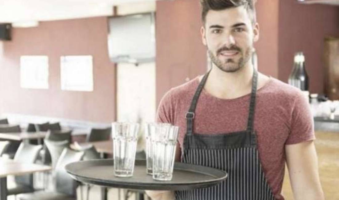 Offerte di lavoro a Tirana, Profession - Kamarier   - Kamarier Restoranti - Ndihmes kamarier  - Kuzhinier  - Pjatalarese   - Lavazhier , , Pagamento Trattabile.