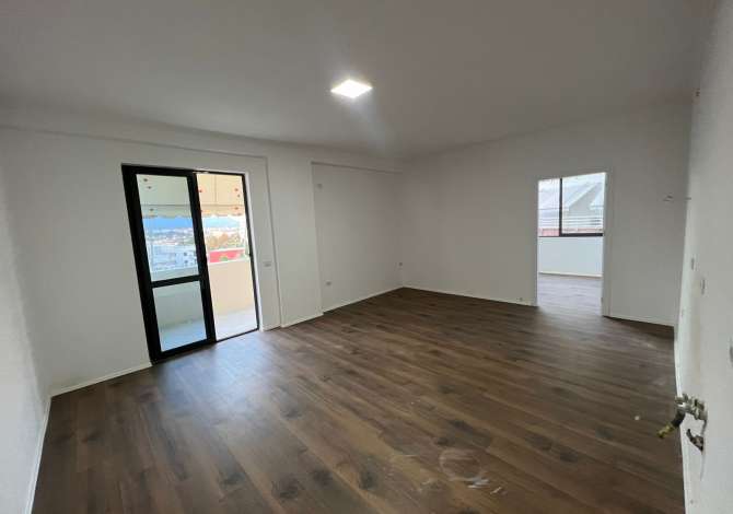 ”Kodra e Diellit”, apartament 2+1 ne shitje i saporikonstruktuar