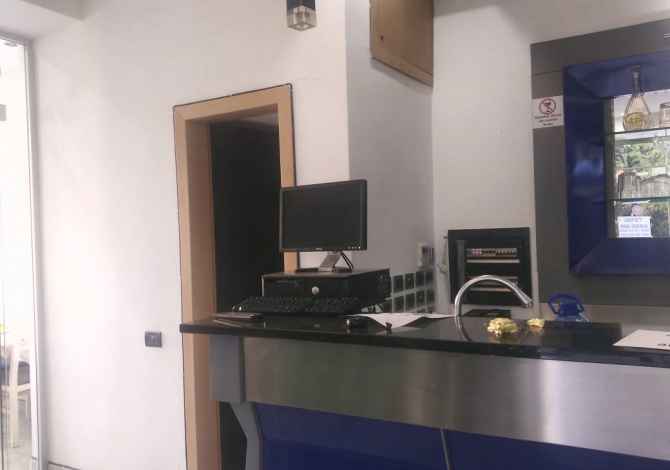 Jepet me qira ambient bar-restorant prane ‘’Stadiumit Dinamo’’. 