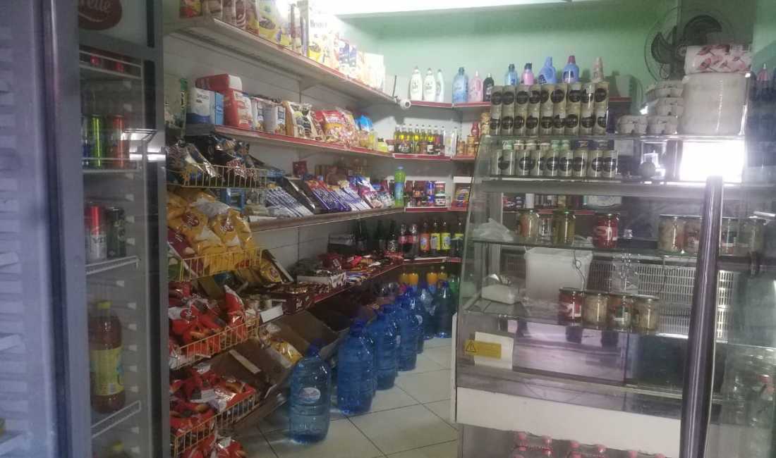 Shitet dyqan tek ‘’Tregu Elektrik’’. 