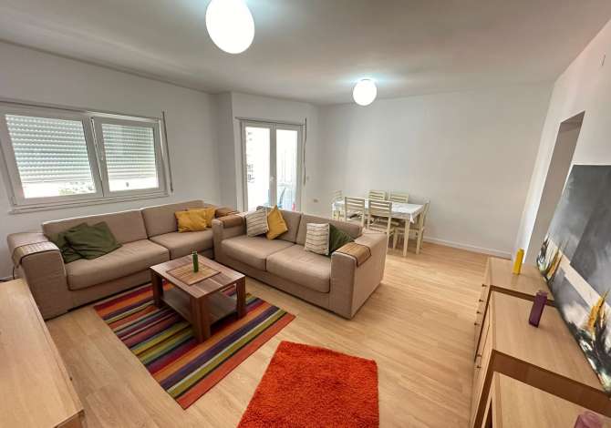 Shtepi me qera Apartament ne Tirane, 2+1, Mobilimi E mobiluar, Pagesa 500  Euro.