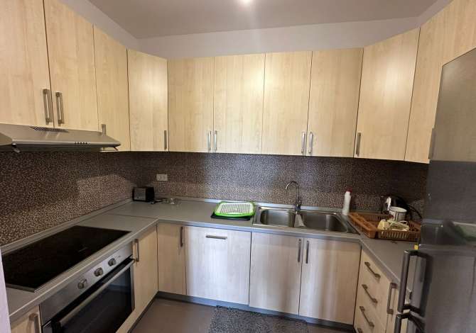 Shtepi me qera Apartament ne Tirane, 2+1, Mobilimi E mobiluar, Pagesa 500  Euro.