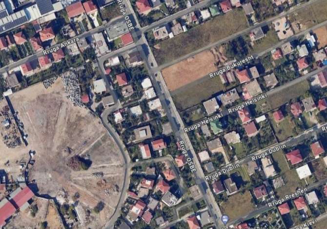 Kamëz , tokë në shitje