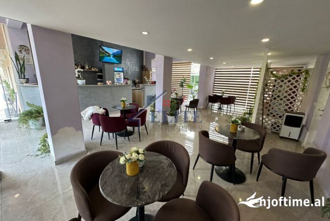 PEZE-HELMES, HOTEL - BAR - RESTORANT PER QERA