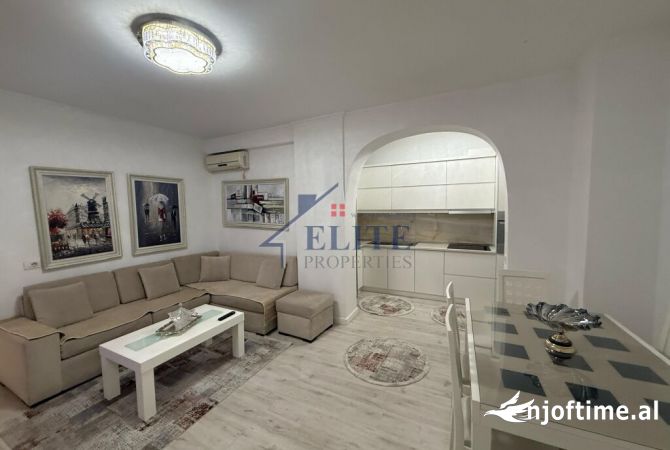Shtepi me qera Apartament ne Tirane, 1+1, Mobilimi E mobiluar, Pagesa 500  Euro.