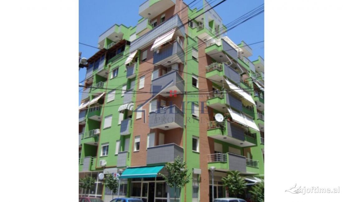 Insituti i Higjenes, ambient biznesi me qira