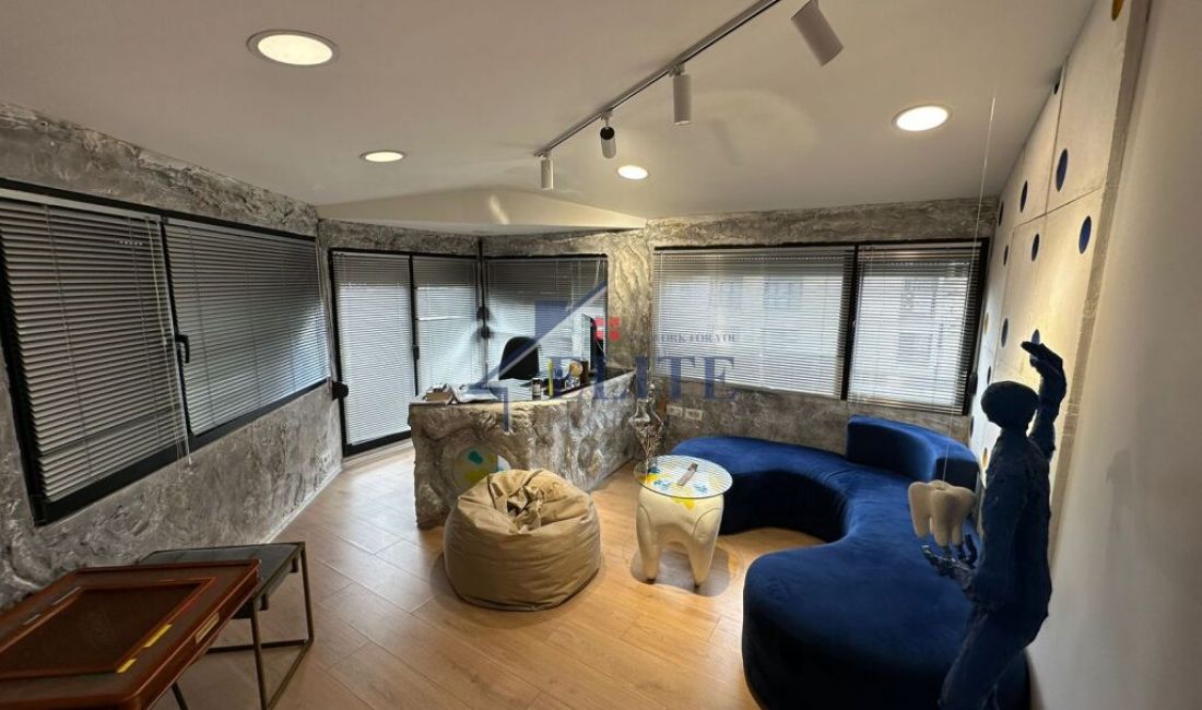 Zyre me qera , Tregu Elektrik