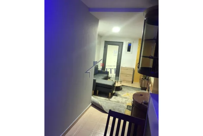 Shtepi me qera Apartament ne Tirane, 1+1, Mobilimi E mobiluar, Pagesa 450  Euro.