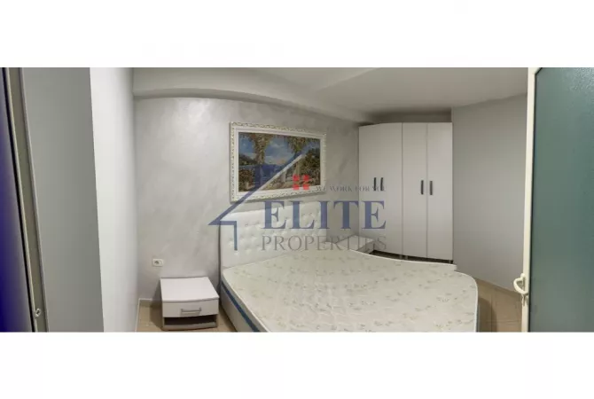 Shtepi me qera Apartament ne Tirane, 1+1, Mobilimi E mobiluar, Pagesa 450  Euro.