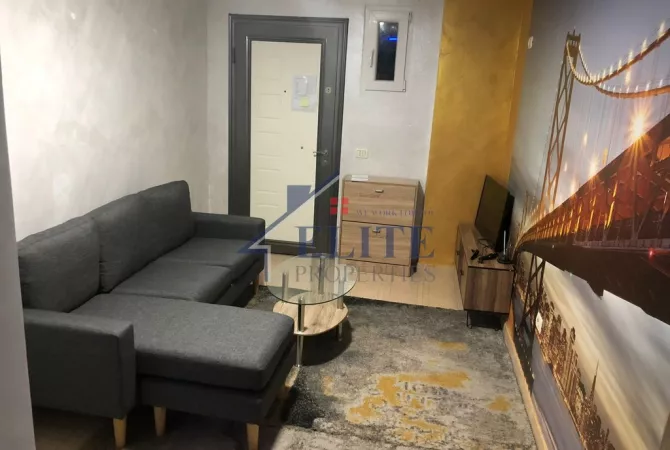 Apartament 1+1 me qira te Pazari i Ri