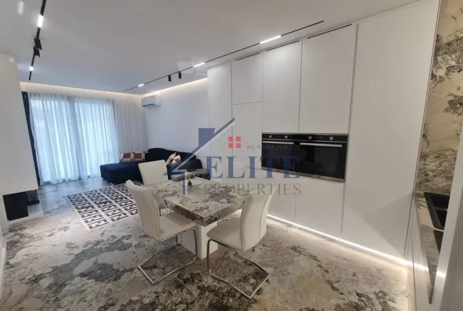 Shtepi me qera Apartament ne Tirane, 1+1, Mobilimi E mobiluar, Pagesa 1,200  Euro.
