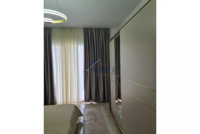 Shtepi me qera Apartament ne Tirane, 1+1, Mobilimi E mobiluar, Pagesa 500  Euro.