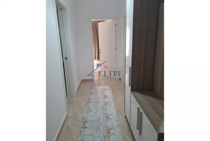 Shtepi me qera Apartament ne Tirane, 1+1, Mobilimi E mobiluar, Pagesa 500  Euro.
