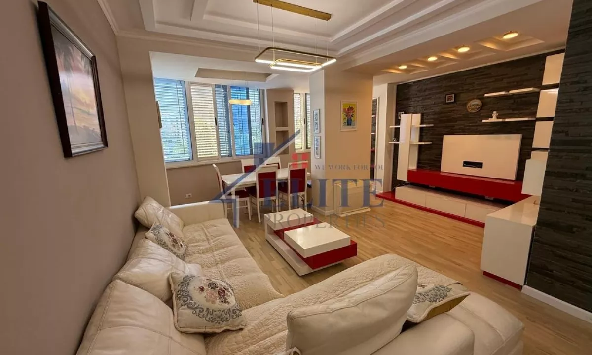 Shtepi ne shitje Apartament ne Tirane, 1+1, Mobilimi E mobiluar, Pagesa 140,000  Euro.