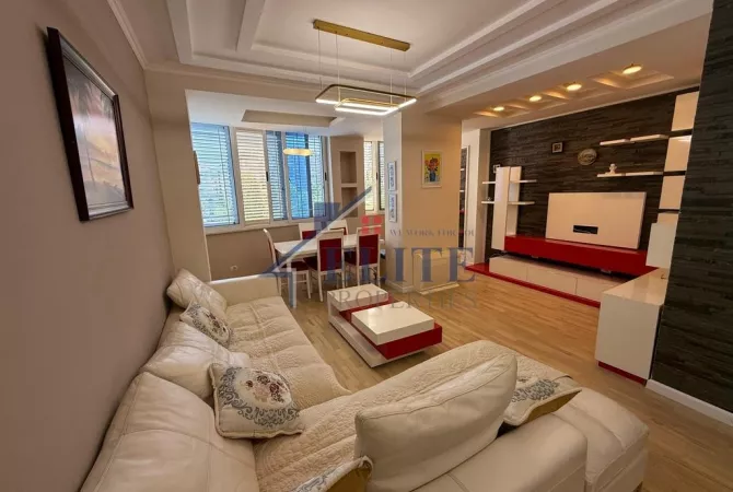 Shtepi ne shitje 1+1 ne Tirane - 140,000 Euro