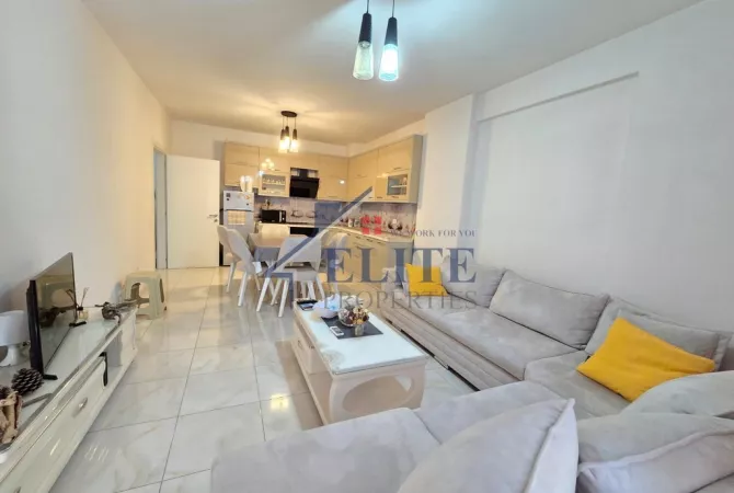 Shtepi me qera Apartament ne Tirane, 2+1, Mobilimi E mobiluar, Pagesa 100,000  Leke.