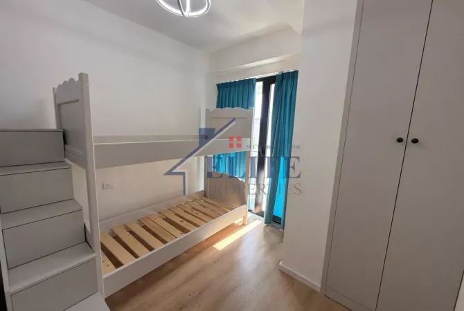 Shtepi me qera Apartament ne Tirane, 2+1, Mobilimi E mobiluar, Pagesa 600  Euro.