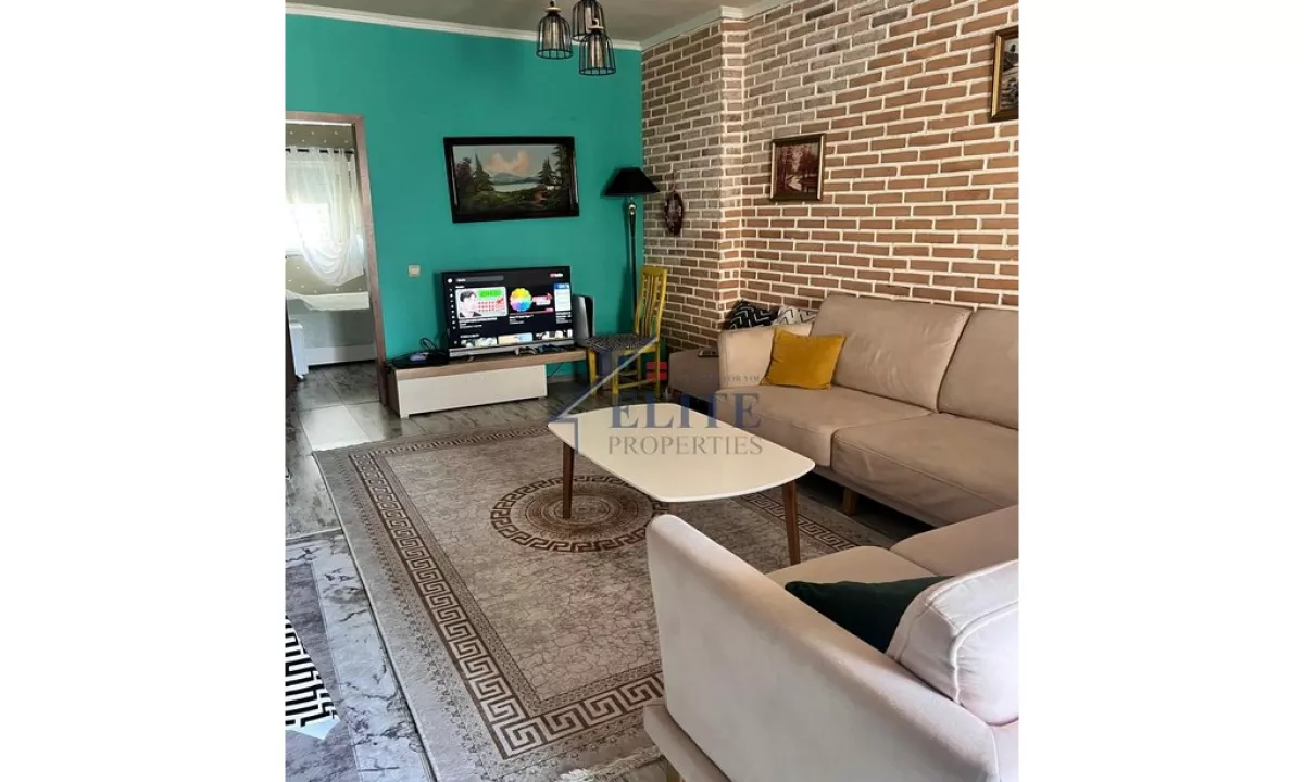 Shtepi me qera Apartament ne Tirane, 2+1, Mobilimi E mobiluar, Pagesa 670  Euro.