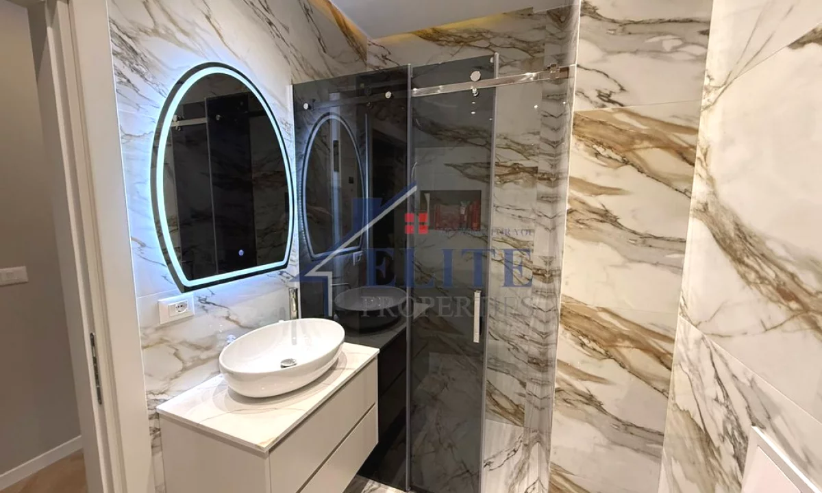 Shtepi me qera Apartament ne Tirane, 2+1, Mobilimi E mobiluar, Pagesa 1,000  Euro.