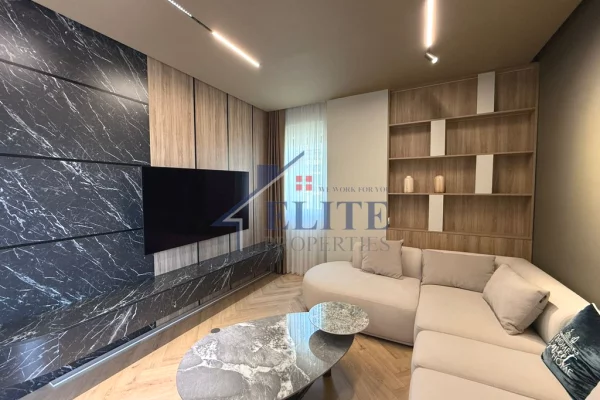 Shtepi me qera Apartament ne Tirane, 2+1, Mobilimi E mobiluar, Pagesa 1,000  Euro.