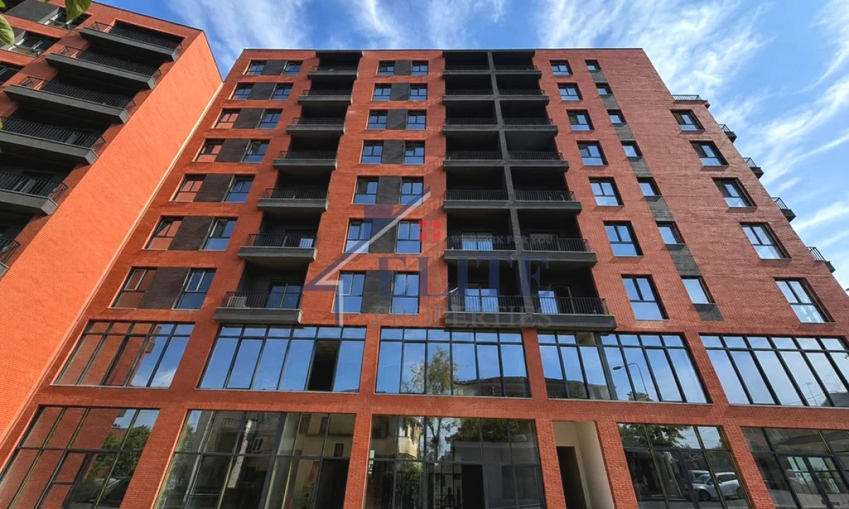 Shtepi ne shitje Apartament ne Tirane, 1+1, Mobilimi Bosh, pa mobiluar, Pagesa 88,100  Euro.