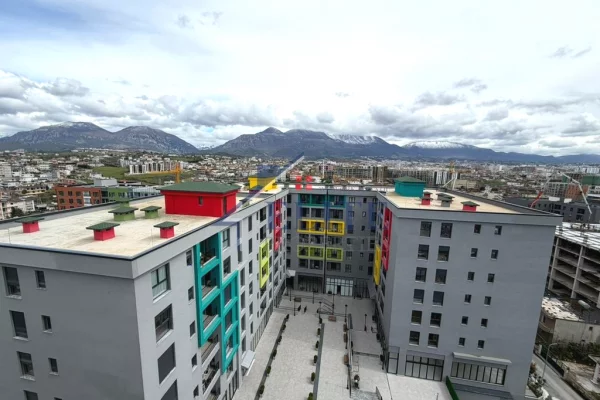Shtepi ne shitje Apartament ne Tirane, 1+1, Mobilimi Bosh, pa mobiluar, Pagesa 102,570  Euro.