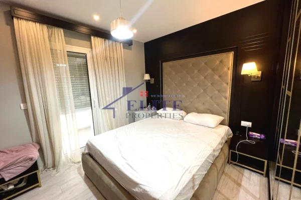 Shtepi me qera Apartament ne Tirane, 2+1, Mobilimi E mobiluar, Pagesa 1,500  Euro.