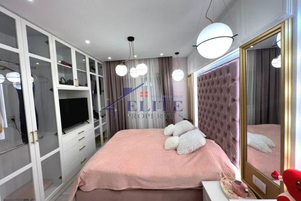 Shtepi me qera Apartament ne Tirane, 2+1, Mobilimi E mobiluar, Pagesa 1,500  Euro.