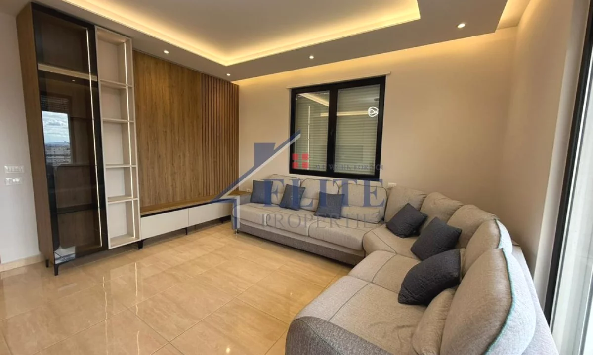 Shtepi me qera Apartament ne Tirane, 2+1, Mobilimi E mobiluar, Pagesa 45,000  Leke.