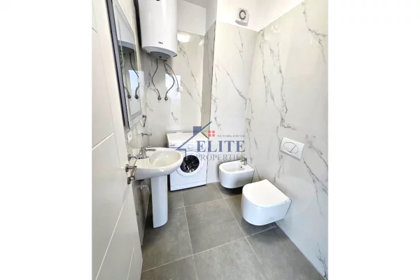 Shtepi me qera Apartament ne Tirane, 2+1, Mobilimi E mobiluar, Pagesa 50,000  Leke.