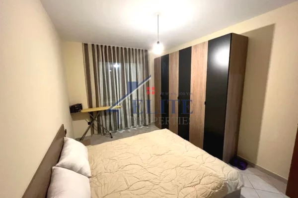 Shtepi ne shitje Apartament ne Tirane, 1+1, Mobilimi E mobiluar, Pagesa 11,500,000  Leke.