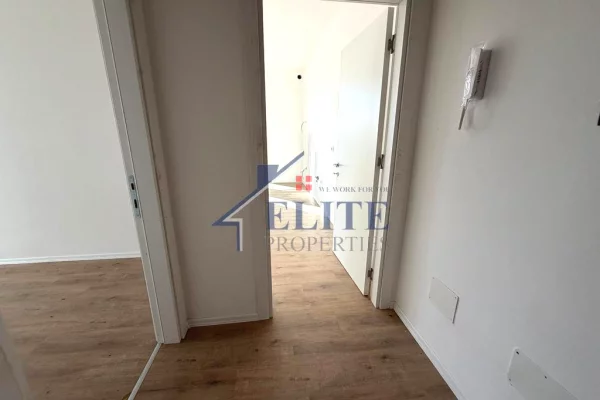 Shtepi ne shitje Apartament ne Tirane, 2+1, Mobilimi Bosh, pa mobiluar, Pagesa 158,080  Euro.