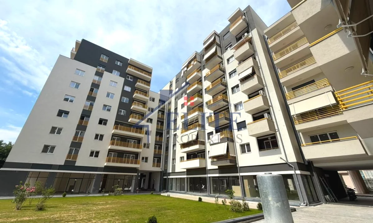 Shtepi ne shitje Apartament ne Tirane, 2+1, Mobilimi Bosh, pa mobiluar, Pagesa 225,664  Euro.