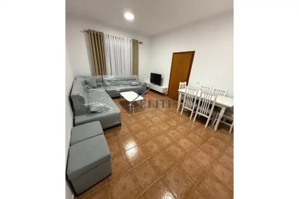 Shtepi me qera 1+1 ne Tirane - 50,000 Leke