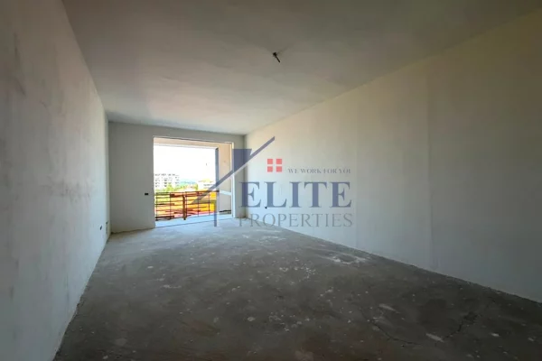 Kamëz, apartament 2+1 në shitje