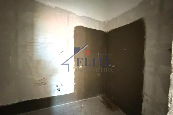 Shtepi ne shitje Apartament ne Tirane, 2+1, Mobilimi Bosh, pa mobiluar, Pagesa 108,192  Euro.
