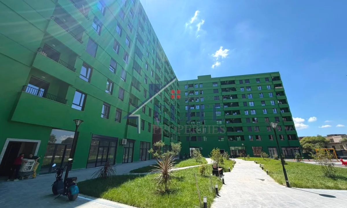 Shtepi ne shitje Apartament ne Tirane, 3+1, Mobilimi Bosh, pa mobiluar, Pagesa 229,650  Euro.