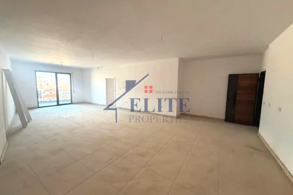 Shtepi ne shitje Apartament ne Tirane, 3+1, Mobilimi Bosh, pa mobiluar, Pagesa 229,650  Euro.