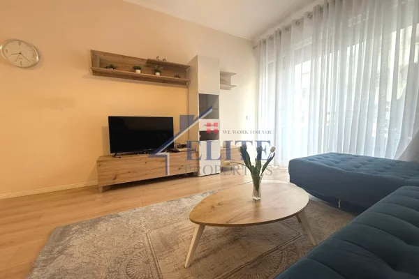 Shtepi me qera Apartament ne Tirane, 1+1, Mobilimi E mobiluar, Pagesa 500  Euro.