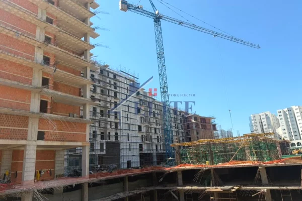 Shtepi ne shitje Apartament ne Tirane, 2+1, Mobilimi Bosh, pa mobiluar, Pagesa 215,946  Euro.