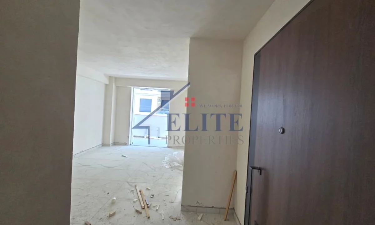 Shtepi ne shitje Apartament ne Durres, 1+1, Mobilimi Bosh, pa mobiluar, Pagesa 79,000  Euro.