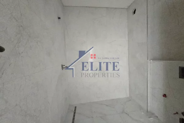 Shtepi ne shitje Apartament ne Durres, 1+1, Mobilimi Bosh, pa mobiluar, Pagesa 79,000  Euro.