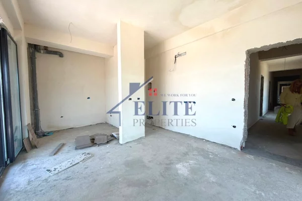 Shtepi ne shitje Apartament ne Durres, 1+1, Mobilimi Bosh, pa mobiluar, Pagesa 203,515  Euro.