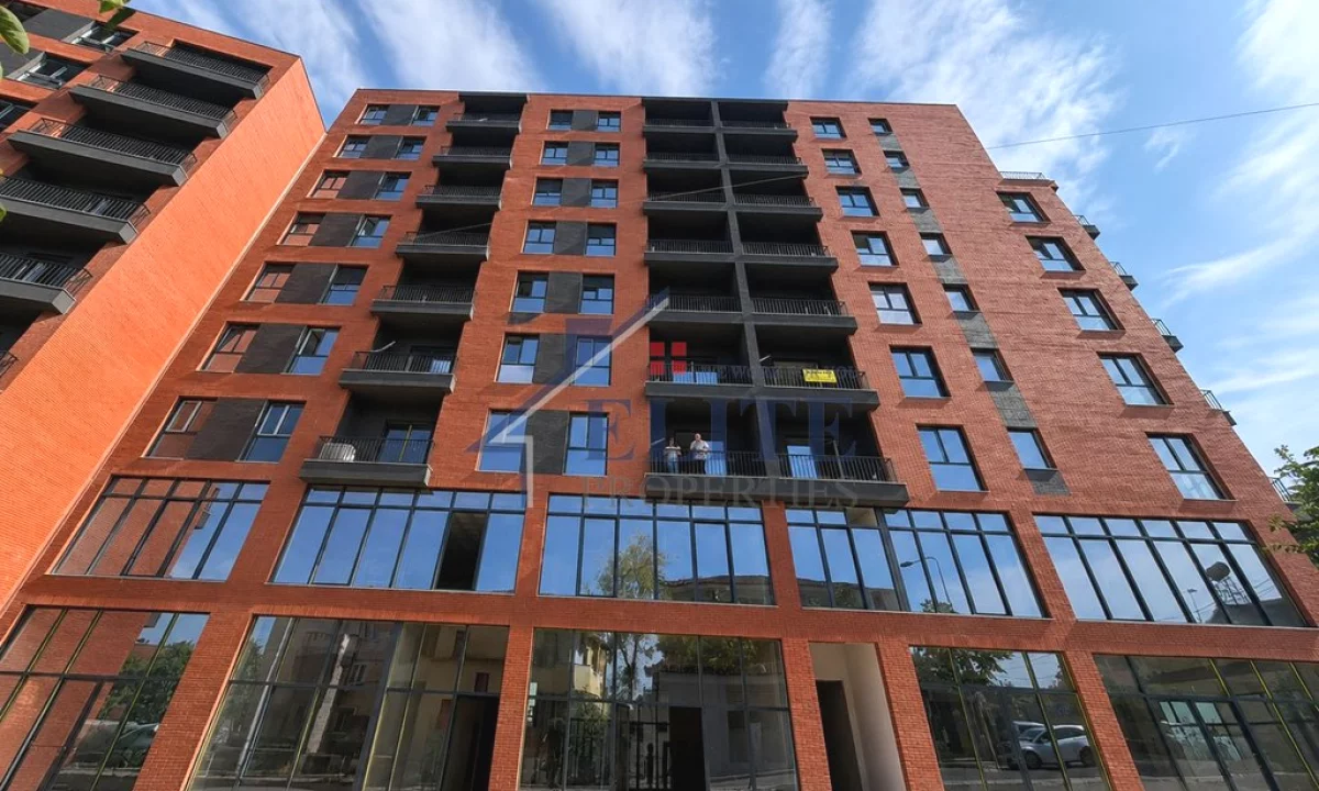 Shtepi ne shitje Apartament ne Tirane, 1+1, Mobilimi Bosh, pa mobiluar, Pagesa 98,180  Euro.