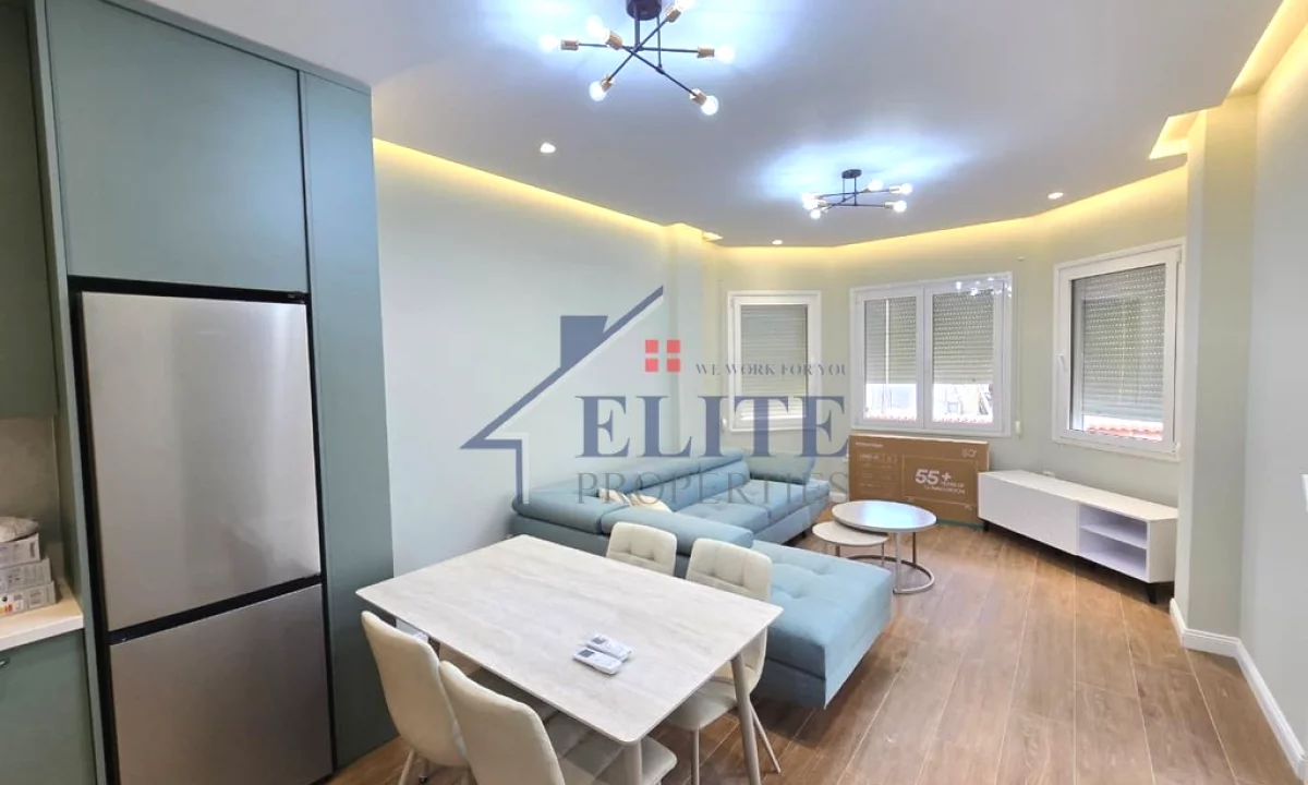 Shtepi me qera Apartament ne Tirane, 2+1, Mobilimi E mobiluar, Pagesa 700  Euro.